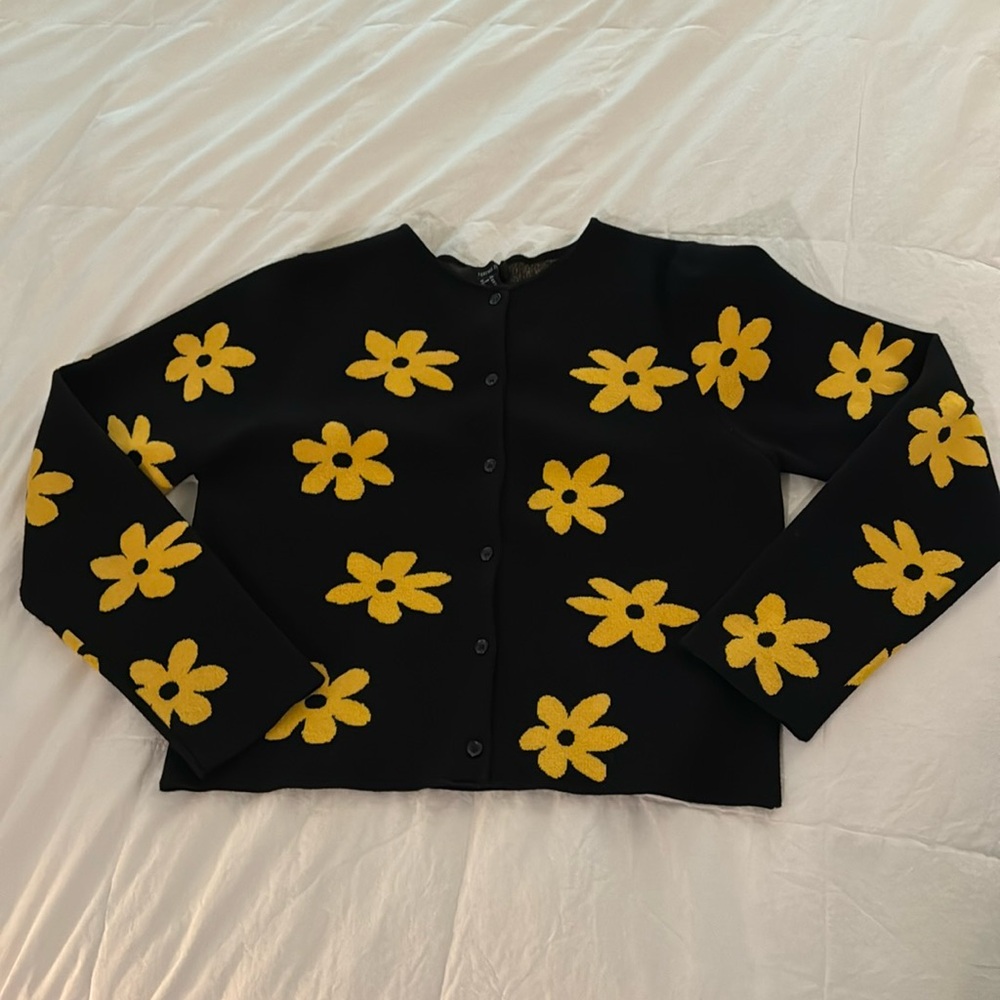 Flower sweater
